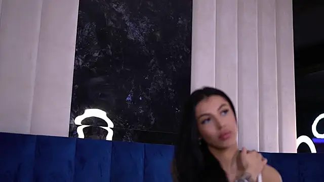 Snapshot of AishaDevoe chatting on 01/28/25, 01:18 AishaDevoe online show from 01/28/25, 01:18