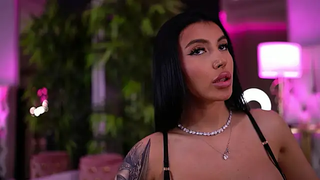 Snapshot of AishaDevoe chatting on 02/20/25, 10:26 AishaDevoe online show from 02/20/25, 10:26