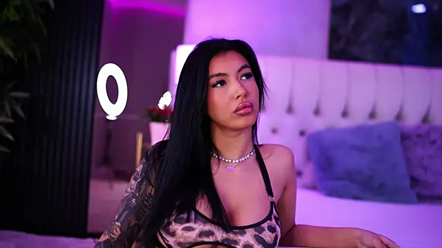 Snapshot of AishaDevoe chatting on 03/09/25, 07:26 AishaDevoe online show from 03/09/25, 07:26