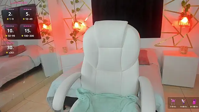 Megan Thompsonn online show from 03/14/25, 12:40