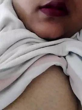 smile pretty online show from 12/12/24, 01:17