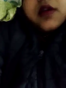 smile pretty online show from 01/07/25, 12:52