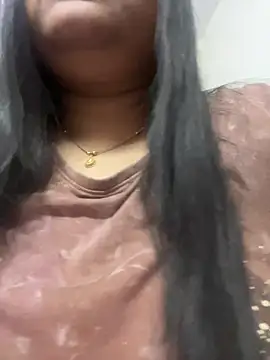 Snapshot of smile_pretty chatting on 03/11/25, 06:08 smile pretty online show from 03/11/25, 06:08