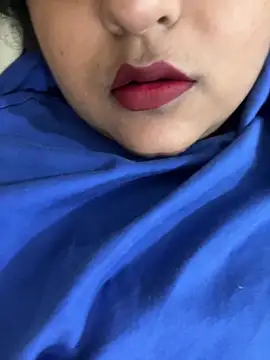 smile pretty online show from 12/05/25, 01:31