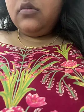 smile pretty online show from 04/02/26, 05:21