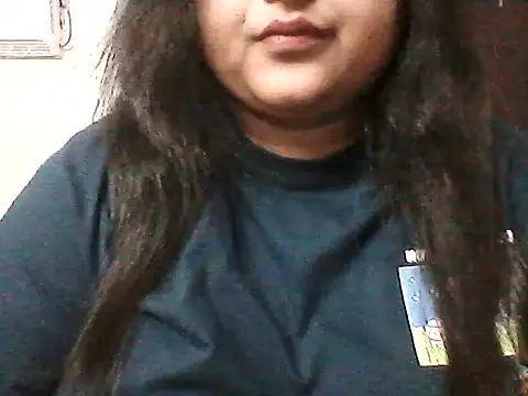 smile pretty online show from 04/19/26, 08:00