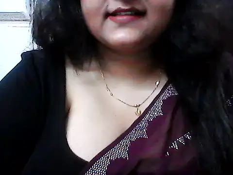 smile pretty online show from 04/23/26, 04:42