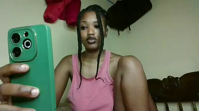 Snapshot of cutenipples chatting on 03/04/25, 09:51 cutenipples online show from 03/04/25, 09:51