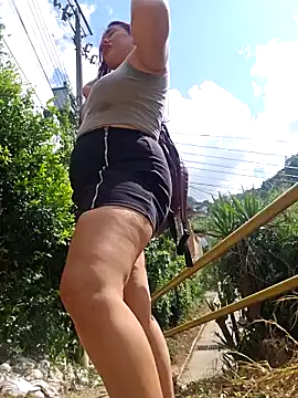 Snapshot of Blushing_Katy chatting on 01/01/25, 06:38 Blushing Katy online show from 01/01/25, 06:38