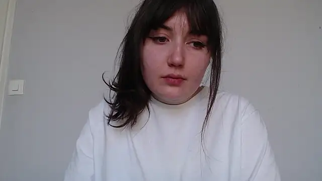 Lynylou online show from 03/18/26, 04:43