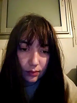 Lynylou online show from 05/11/26, 03:45