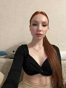 JudyWalkerr online show from 12/19/24, 09:06