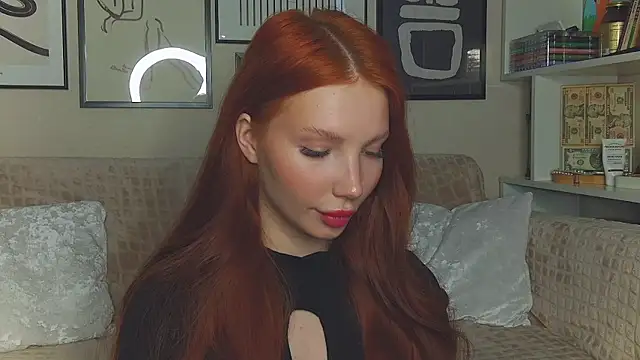 JudyWalkerr online show from 03/19/25, 06:35