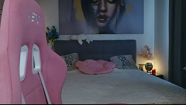 JudyWalkerr online show from 03/21/26, 06:18