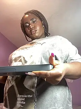 Snapshot of DILAY_XXX chatting on 09/20/25, 01:28 DILAY XXX online show from 09/20/25, 01:28