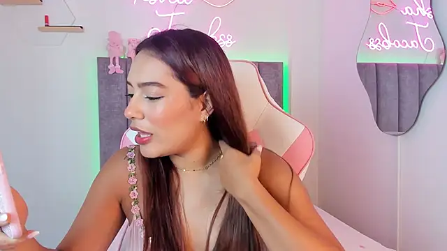 Snapshot of jacobss_gh chatting on 01/25/25, 10:18 jacobss gh online show from 01/25/25, 10:18