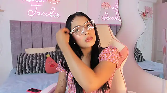 Snapshot of jacobss_gh chatting on 09/19/25, 09:37 jacobss gh online show from 09/19/25, 09:37