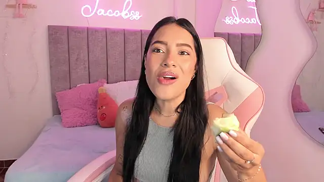 Snapshot of jacobss_gh chatting on 11/01/25, 09:06 jacobss gh online show from 11/01/25, 09:06