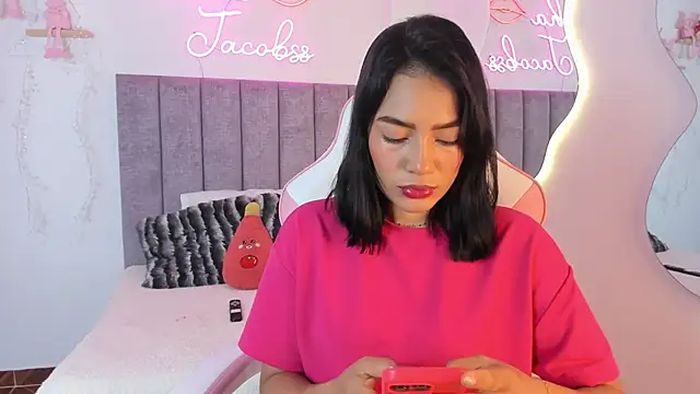 Snapshot of jacobss_gh chatting on 11/18/25, 08:57 jacobss gh online show from 11/18/25, 08:57