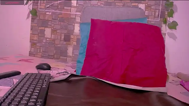 CrazyRousex online show from 03/05/26, 02:46