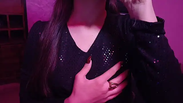 Snapshot of MidnightFlame chatting on 10/12/25, 01:21 MidnightFlame online show from 10/12/25, 01:21