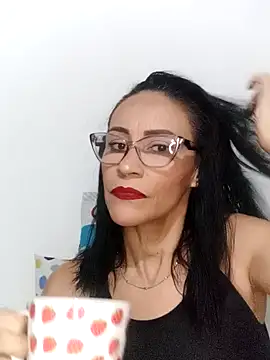 Snapshot of BarbaraMature chatting on 12/10/24, 07:22 BarbaraMature online show from 12/10/24, 07:22