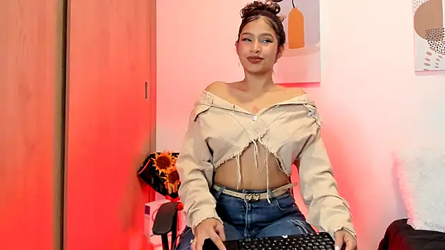 SeleneClark online show from 02/25/25, 08:19