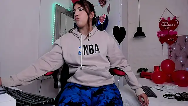 angel hardy dl online show from 02/19/25, 12:22