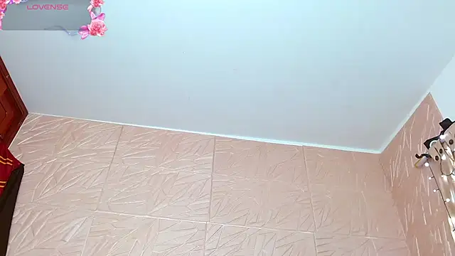 kendallsweet7 online show from 10/30/25, 07:47