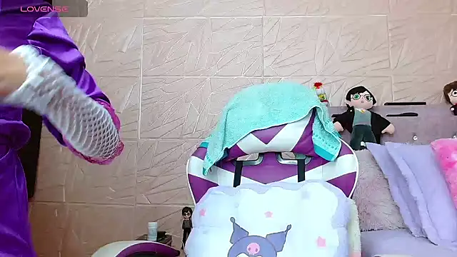 kendallsweet7 online show from 11/12/25, 02:06