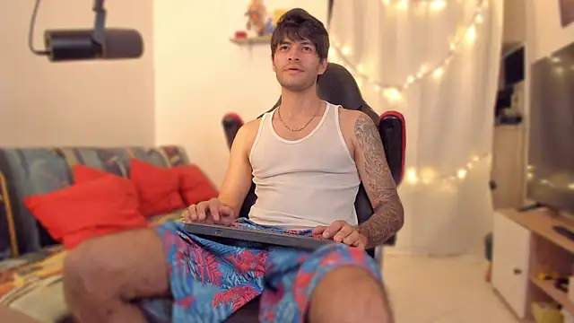 justin stark7 online show from 12/20/25, 09:33