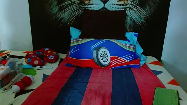 Snapshot of Michaell_Myerss_ chatting on 10/02/25, 01:51 Michaell Myerss  online show from 10/02/25, 01:51