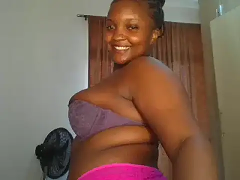 Snapshot of Ebony_butt chatting on 12/26/24, 04:43 Ebony butt online show from 12/26/24, 04:43