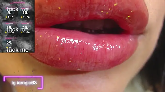 Georgina 1t online show from 03/22/25, 02:58