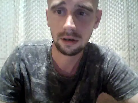 Snapshot of Rejtelmesest chatting on 05/27/26, 11:46 Rejtelmesest online show from 05/27/26, 11:46