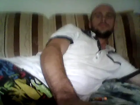 Snapshot of Rejtelmesest chatting on 07/06/26, 10:45 Rejtelmesest online show from 07/06/26, 10:45
