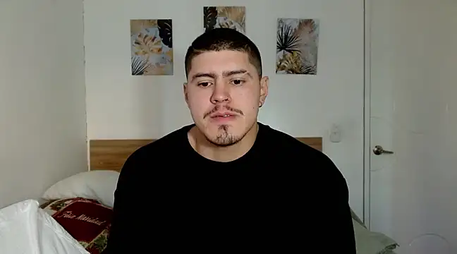 Snapshot of Baltazar_Dupont chatting on 12/31/24, 12:15 Baltazar Dupont online show from 12/31/24, 12:15