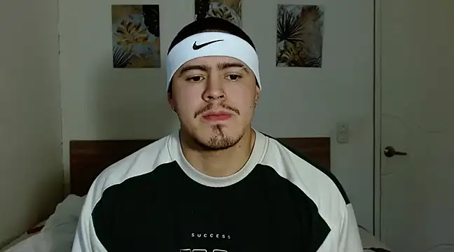 Snapshot of Baltazar_Dupont chatting on 01/09/25, 12:41 Baltazar Dupont online show from 01/09/25, 12:41