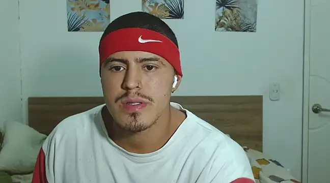 Snapshot of Baltazar_Dupont chatting on 02/05/25, 05:30 Baltazar Dupont online show from 02/05/25, 05:30