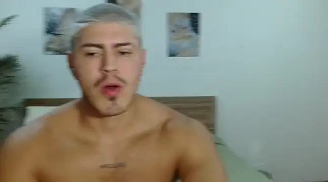 Snapshot of Baltazar_Dupont chatting on 02/24/25, 05:00 Baltazar Dupont online show from 02/24/25, 05:00