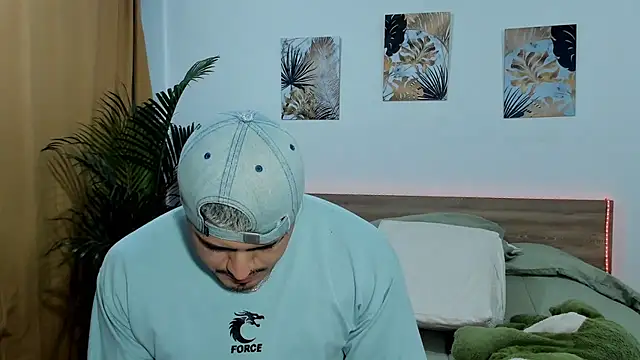 Snapshot of Baltazar_Dupont chatting on 03/13/25, 10:57 Baltazar Dupont online show from 03/13/25, 10:57