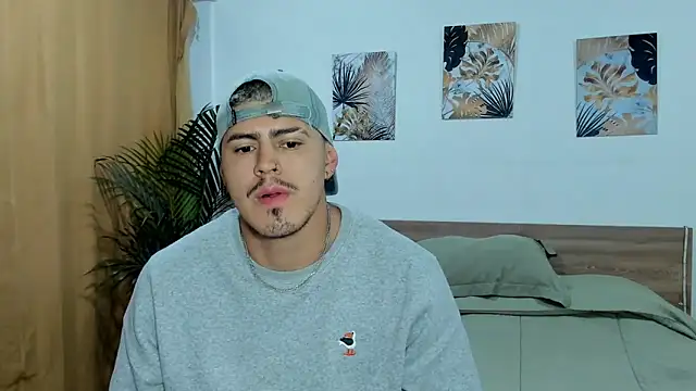 Snapshot of Baltazar_Dupont chatting on 03/14/25, 12:29 Baltazar Dupont online show from 03/14/25, 12:29