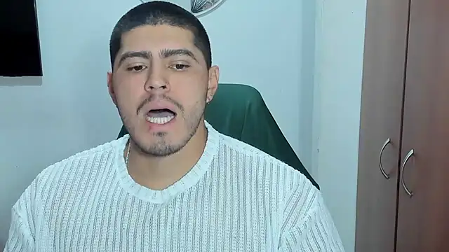 Snapshot of Baltazar_Dupont chatting on 10/03/25, 02:25 Baltazar Dupont online show from 10/03/25, 02:25