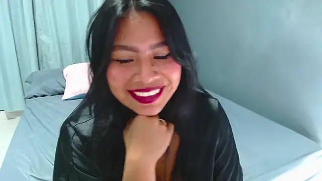 Aria morgan1 online show from 12/13/24, 11:06