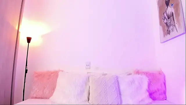 Snapshot of Cristel_Boom chatting on 09/27/25, 11:26 Cristel Boom online show from 09/27/25, 11:26