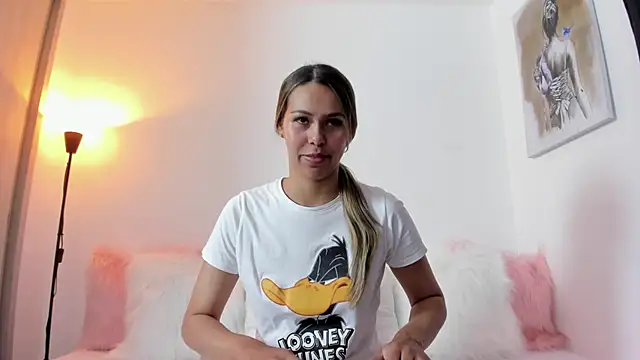 Snapshot of Cristel_Boom chatting on 09/30/25, 02:27 Cristel Boom online show from 09/30/25, 02:27