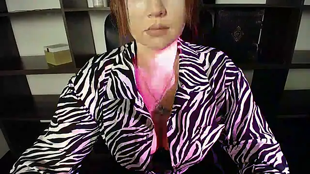 Lizzy Love online show from 02/18/25, 07:52