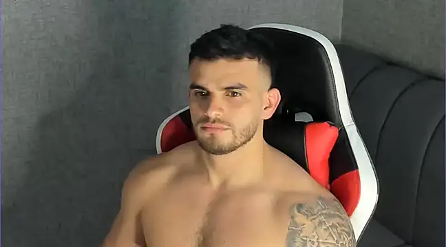 Snapshot of Ricardogo19 chatting on 01/04/25, 11:59 Ricardogo19 online show from 01/04/25, 11:59