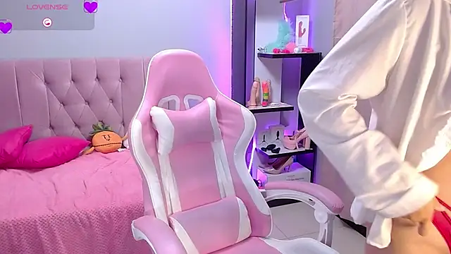 LoaLuxury online show from 02/21/25, 02:28