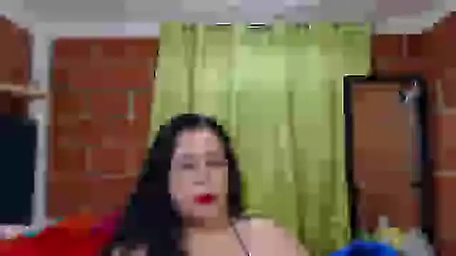 Snapshot of karlaton1977 chatting on 02/17/25, 10:58 karlaton1977 online show from 02/17/25, 10:58